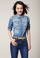 组图：穆婷婷牛仔魅力写真 清纯与性感并存