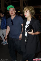 组图：英国乐队BLUR香港开唱 陈奕迅夫妇现身