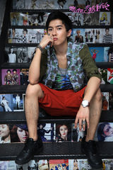 组图：唐禹哲钱泳辰《恋上你爱上我》曝定妆照