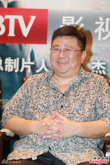 组图：张光北梁冠华主演抗战剧《猎狼人》将播