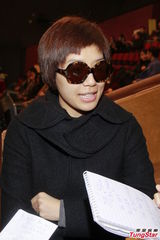 组图：TVB万千星辉颁奖礼 众星参加拜神仪式