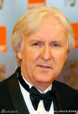 幻灯图集：英国奥斯卡红毯 温丝莱特艳压群芳