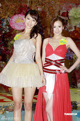 幻灯：动漫Maggie白色小礼服清纯 沉卓盈秀身材