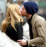 策划：小辣椒格温妮丝宣布离婚 往日恩爱照盘点