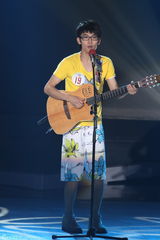 高清组图：快乐男声首周冠军谭杰希