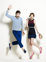 高清组图：韩笑星卢宏哲携女模拍写真变风趣男