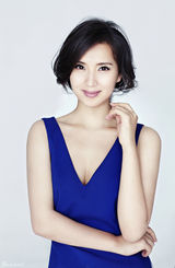 组图：陈好初夏写真曝光 时尚辣妈秀美腿