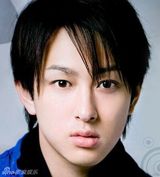 高清图：主持人马松赴台发新书 方文山张芸京助阵