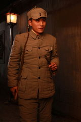 幻灯图：《神枪手》获热捧 刘烨绝技枪法挑战极限