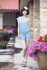 高清图：唐嫣展异域风情 化身田园少女展曼妙身姿