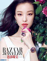 组图：倪妮登封面蔷薇丛中笑靥如花