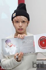 组图：男团M.pire在日开办首场签名会