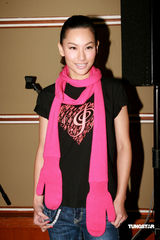 幻灯：徐子珊陈伟霆等出席中文金曲颁奖礼拉票会