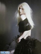 策划：日本男星女装图 那画面太美我不敢看