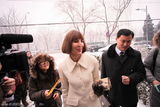 组图：李阳离婚案终审未出席 KIM冒雪现身