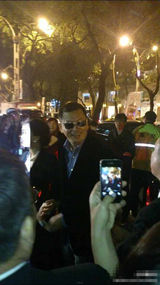 组图：舒淇王家卫现身张震婚礼引骚动