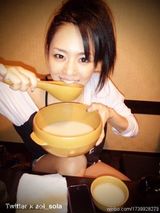 组图：苍井空微博100张美图 性感娇娃变微博控