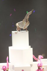 组图：郭富城个唱变型金刚舞台华丽震撼