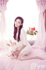 组图：美女厨娘墨霏粉嫩出镜 期盼情人节遇真爱