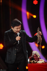 组图：三毛生前男闺蜜首曝光 遭梁家辉炮轰自私