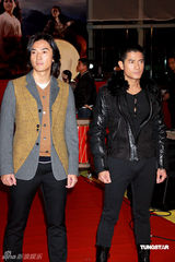 幻灯：《风云2》香港首映 贡米同场未见霆锋表遗憾