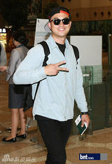 组图：FT等赴日本参加《MCountdown HelloJapan》