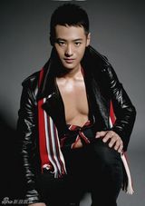 幻灯图：亓航(启航)魅力“质男”写真 展黑色深度质感