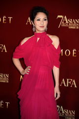 组图：亚洲电影大奖香港举行 群星亮相红毯