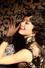 组图：江一燕《像火花像蝴蝶》歌女魅影流芳