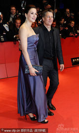 幻灯：《犹太人苏斯》首映礼 主演玛蒂娜优雅亮相