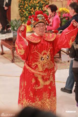 组图：TVB举办龙福齐天新春活动 汪明荃罗家英献唱