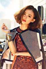 组图：毛林林街拍写真 彰显都市摩登范儿