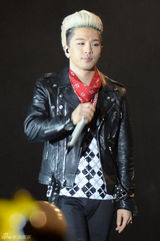 组图：BIGBANG三成员与香港粉丝共度情人节