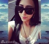 组图：柯震东绯闻女友程颖婕自拍美图