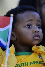 幻灯图：2010世界杯赛场宝宝秀 超级可爱天真无敌 