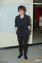 组图：高海宁吕慧仪等齐斗艳 刘谦录影综艺节目