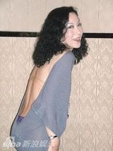 资料图片：55岁魏秋桦风韵依旧 昔日美照盘点