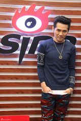 组图：曹格聊歌手最吃惊张杰补位 妻子曾是歌迷