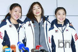 组图：韩国花滑公主金妍儿赴索契出席冬奥会