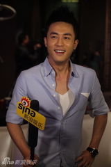 组图：《工体爱情故事》探班