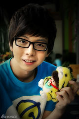 高清组图：胡夏“萌神”写真曝光 卡通风格卡通经典