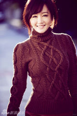 组图：薛佳凝冬日温暖写真 恬静唯美成熟蜕变