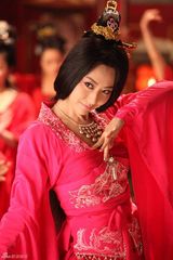 组图：《隋唐演义》白冰演绎萧皇后传奇爱情