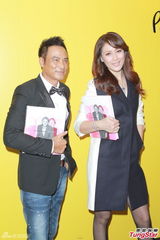 组图：任达华被琦琦投诉拍电影卖命 被女儿罚站