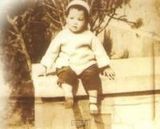 幻灯组图：王菲幼年生活照 泛黄照片现天后幸福童年