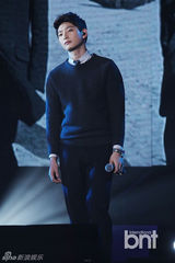 组图：2AM与MBLAQ等唱响炫动韩风演唱会