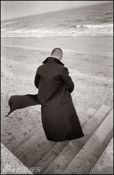 幻灯图集：姚橹霸气十足 “奸雄”震撼登场