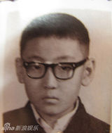 幻灯图：主播童年照曝光 窦文涛爱捣蛋鲁豫人来疯