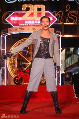 组图：郭富城香港广东道圣诞Super Street Party