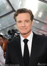 组图：《铁路劳工》首映 妮可基德曼微露乳沟